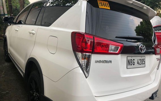 2019 Toyota Innova for sale in Quezon City-3