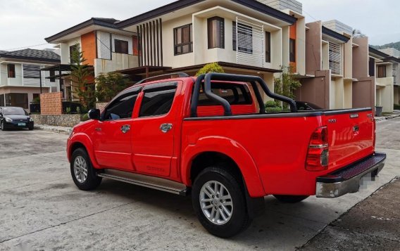 Toyota Hilux 2014 for sale in Cebu City-3