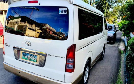 2009 Toyota Hiace for sale in Quezon City-4