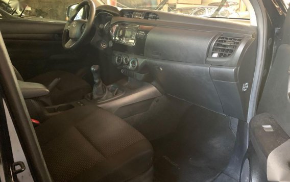 2018 Toyota Hilux for sale in Quezon City -3