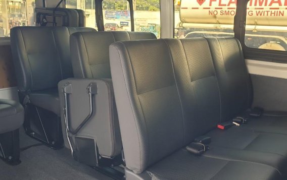 2019 Toyota Hiace for sale in Manila-6