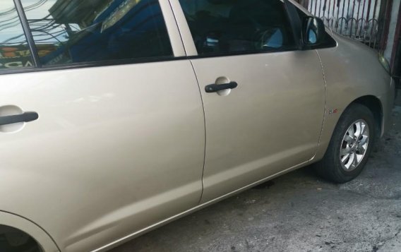 2012 Toyota Innova for sale in Quezon City-2