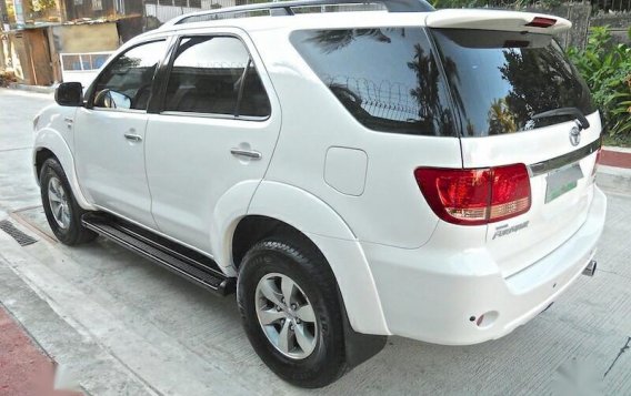 2008 Toyota Fortuner for sale in Manila-3