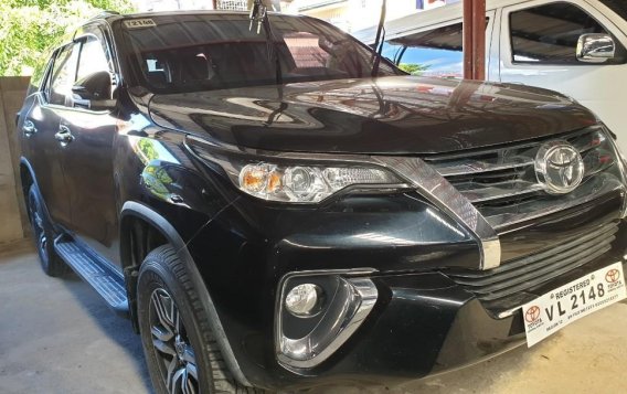 Sell Black 2017 Toyota Fortuner in Quezon City -2