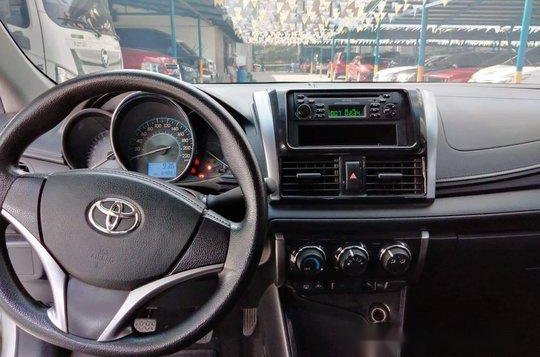 Selling Silver Toyota Vios 2014 in Makati-6