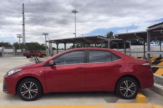 Sell Red 2017 Toyota Corolla altis Manual Gasoline at 17000 km-2