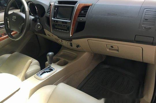 2012 Toyota Fortuner for sale in Quezon City-17