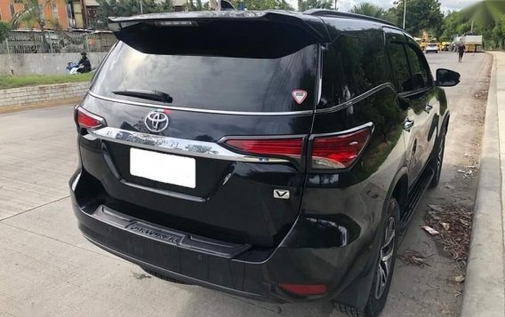 2016 Toyota Fortuner for sale in Mandaue -3