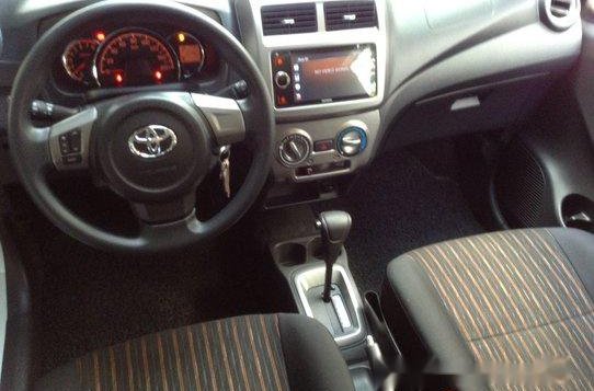 Sell White 2017 Toyota Wigo in Quezon City-4