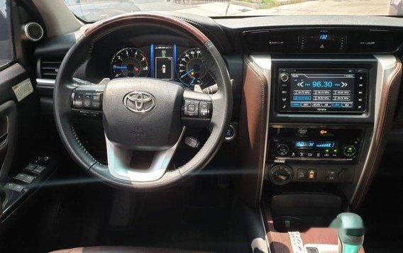 Brown Toyota Fortuner 2018 for sale in Quezon City -4