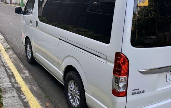 2018 Toyota Hiace for sale in Quezon City-3