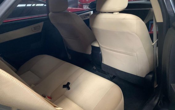 Sell Gray 2018 Toyota Corolla Altis in Quezon City-3