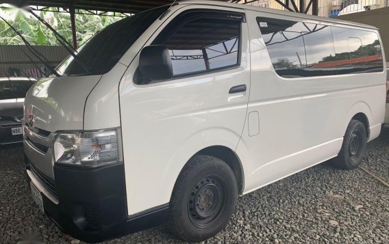 White Toyota Hiace 2018 Van Manual for sale in Quezon City -2