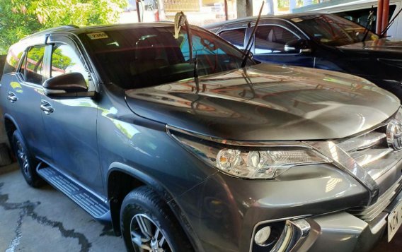 Gray Toyota Fortuner 2017 for sale in Quezon City