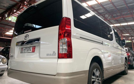 Pearlwhite Toyota Hiace 2019 for sale in Quezon City -3