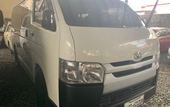White Toyota Hiace 2018 Van Manual for sale in Quezon City -1
