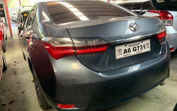 Sell Gray 2018 Toyota Corolla Altis in Quezon City-5