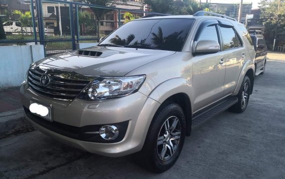 2015 Toyota Fortuner for sale in Quezon City-1