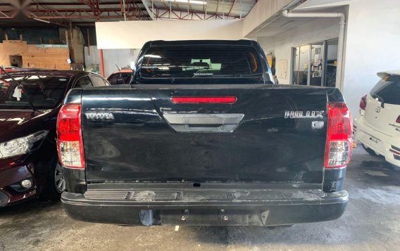 Selling Toyota Hilux 2019 in Quezon City-1