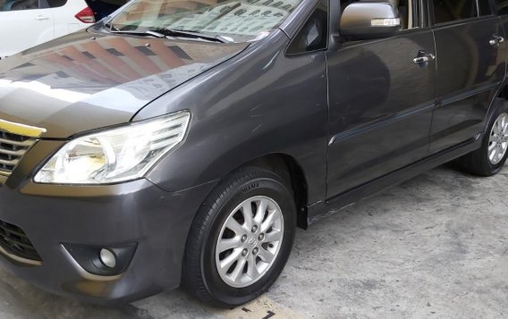 Selling Toyota Innova 2014 in Makati-3