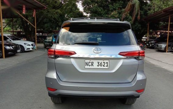 Selling Toyota Fortuner 2018 in Manila-2
