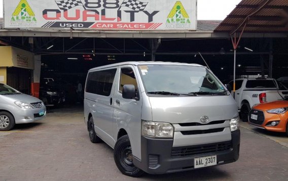 Sell 2014 Toyota Hiace in Pasig