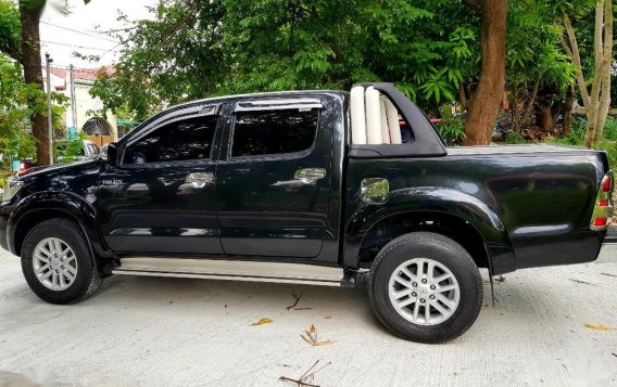 Toyota Hilux 2012 for sale in Las Piñas-4