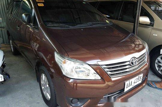 Brown Toyota Innova 2014 for sale in Marikina-1