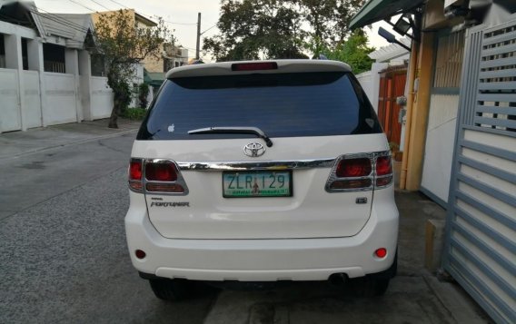 Selling Toyota Fortuner 2007 in Quezon City-8