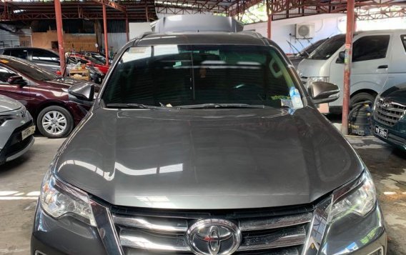 Toyota Fortuner 2017 for sale in Quezon City -2