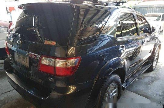 Sell Black 2005 Toyota Fortuner in Marikina-4