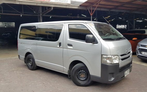 Sell 2014 Toyota Hiace in Pasig-2
