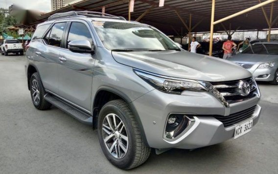 Selling Toyota Fortuner 2018 in Manila-8