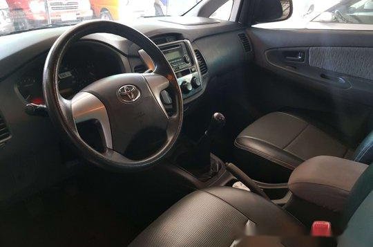 Brown Toyota Innova 2014 for sale in Marikina-7