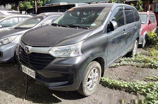 Grey Toyota Avanza 2018 for sale in Quezon City -3