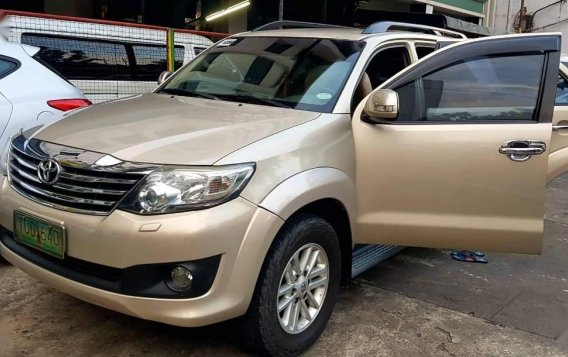 Toyota Fortuner 2012 for sale in Manila-3