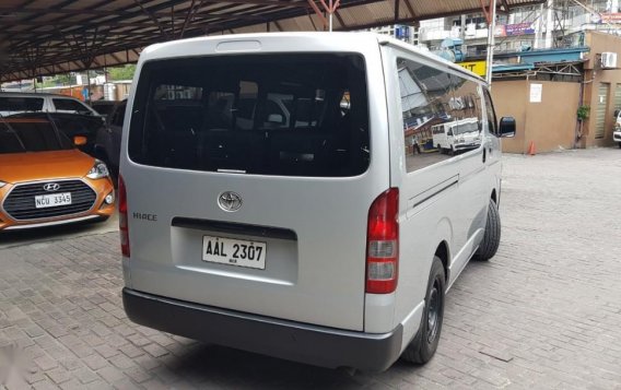 Sell 2014 Toyota Hiace in Pasig-3