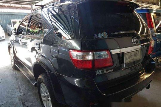 Sell Black 2005 Toyota Fortuner in Marikina-3