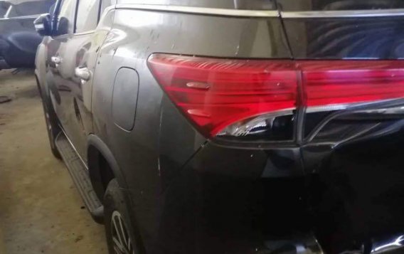 Sell 2017 Toyota Fortuner in Quezon City-2