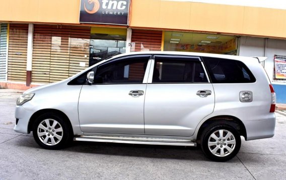 Sell 2011 Toyota Innova in Lemery-1