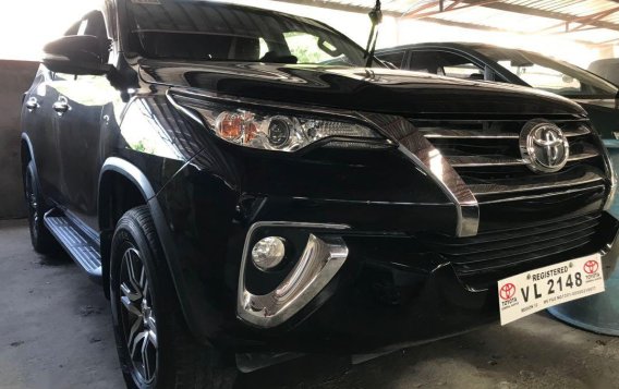 Selling Toyota Fortuner 2017 in Marikina-1