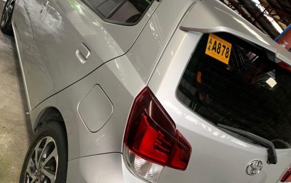 Silver Toyota Wigo 2018 for sale in Quezon City-6