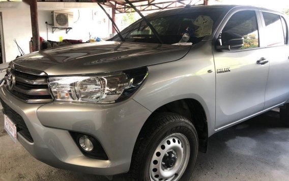 Sell 2019 Toyota Hilux in Quezon City-4