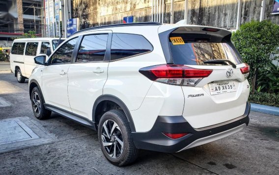 Pearl White Toyota Rush 2019 for sale in Quezon City-4