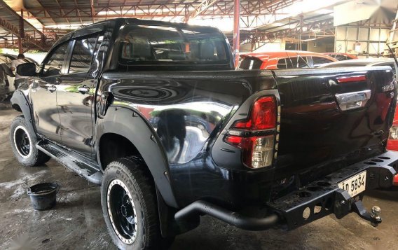 Selling Toyota Hilux 2016 in Quezon City-5