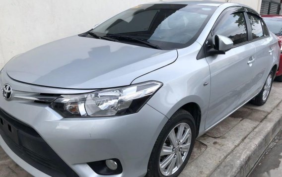 Selling Silver Toyota Vios 2018 in Makati-1