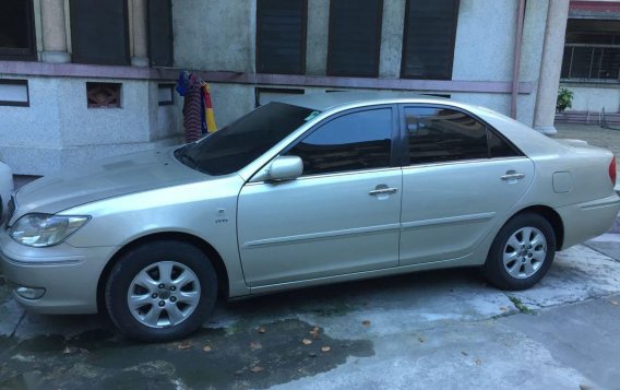 Selling Toyota Camry 2004 in Manila-1