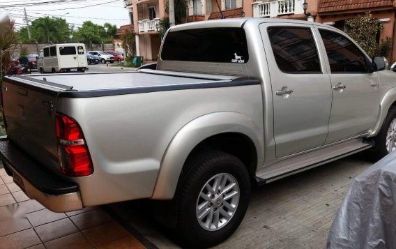 Sell 2014 Toyota Hilux in Quezon City-3