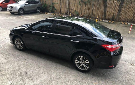 Selling Toyota Corolla Altis 2014 in Quezon City-1