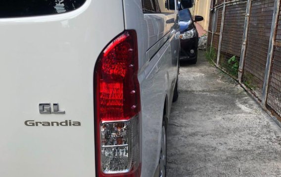 Sell 2019 Toyota Hiace in Quezon City-9